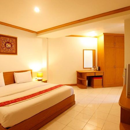 Casa Jip Guesthouse Patong Eksteriør bilde