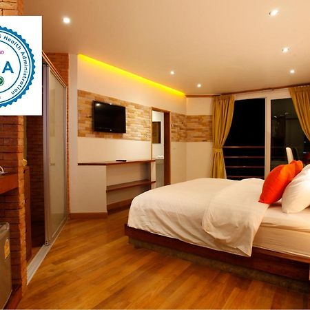 Casa Jip Guesthouse Patong Eksteriør bilde