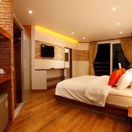 Casa Jip Guesthouse Patong Eksteriør bilde