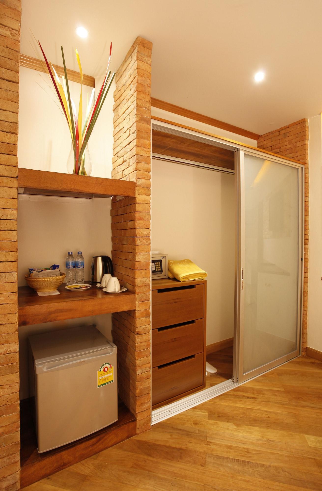 Casa Jip Guesthouse Patong Eksteriør bilde