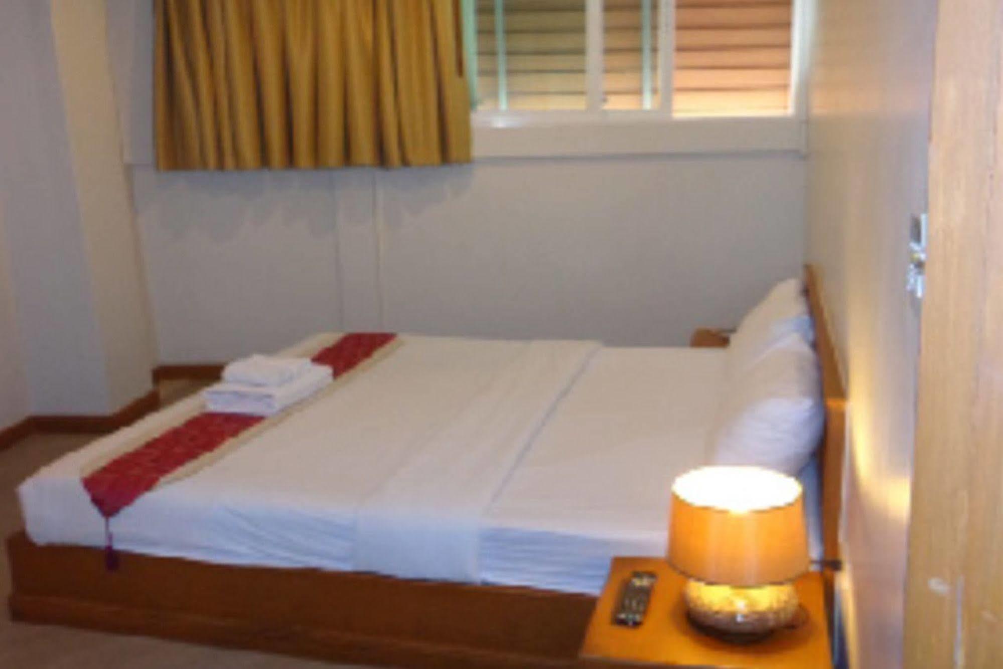 Casa Jip Guesthouse Patong Eksteriør bilde