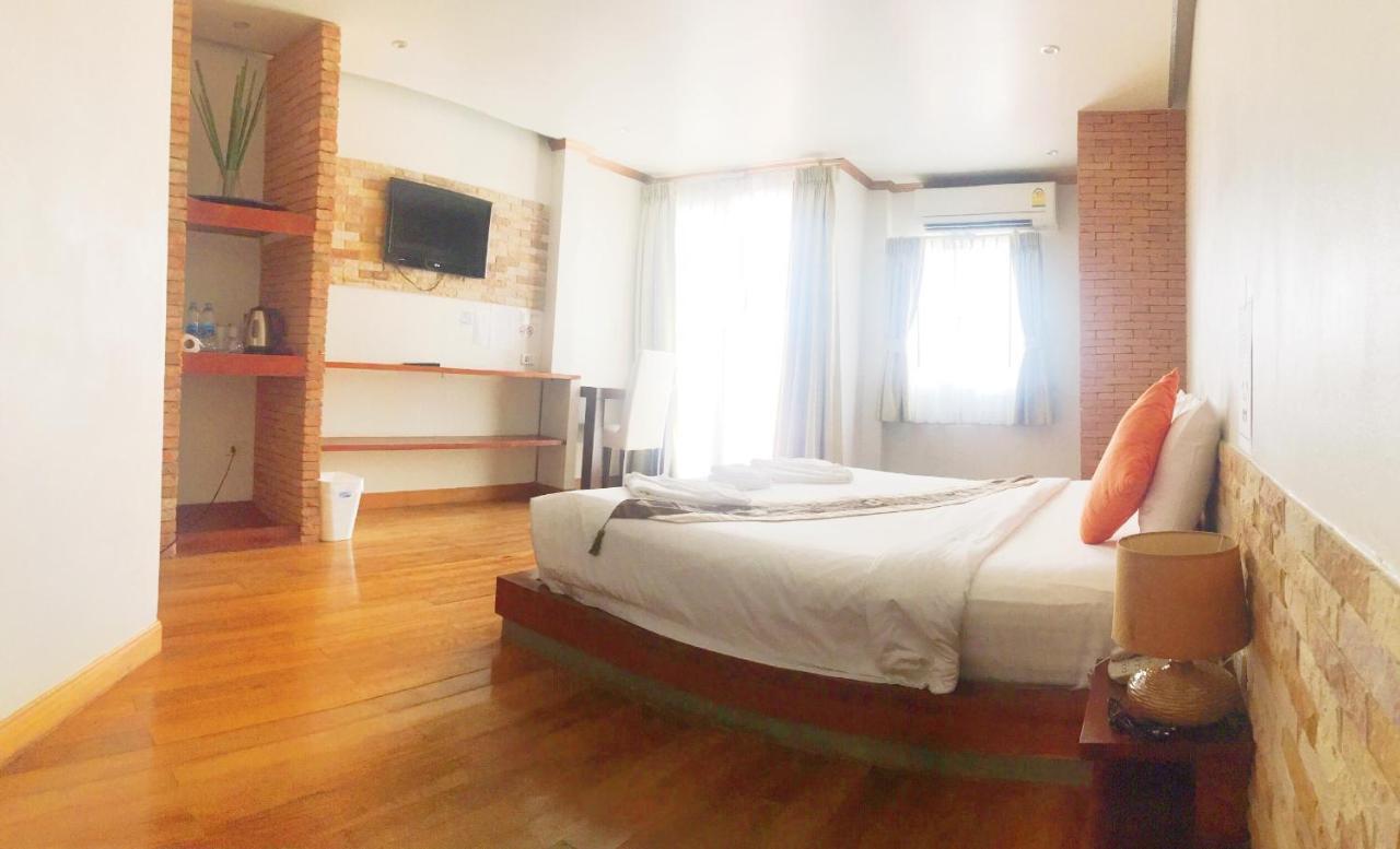 Casa Jip Guesthouse Patong Eksteriør bilde