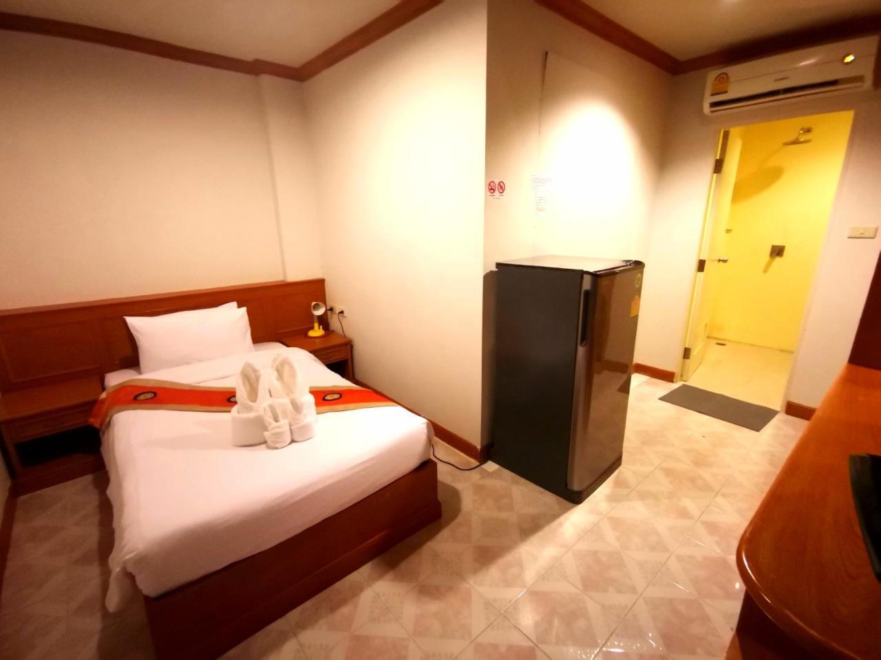 Casa Jip Guesthouse Patong Eksteriør bilde